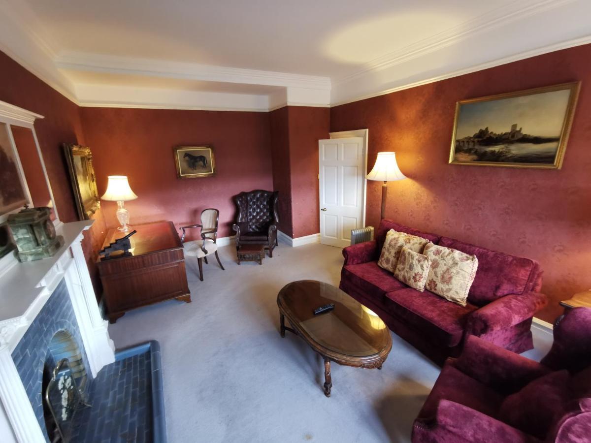 Waterford Castle Hotel & Golf Resort Ballinakill  Екстериор снимка
