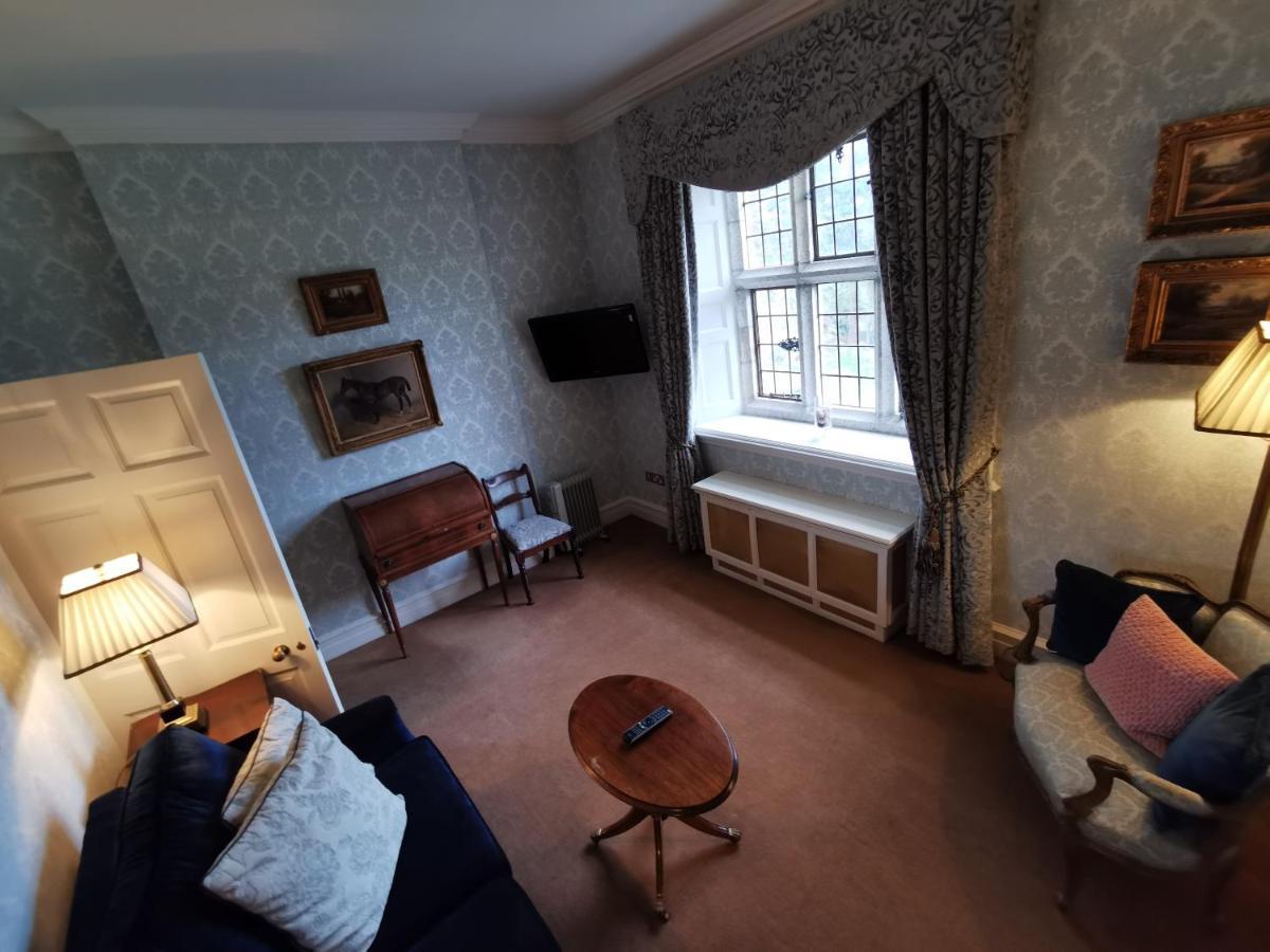 Waterford Castle Hotel & Golf Resort Ballinakill  Екстериор снимка