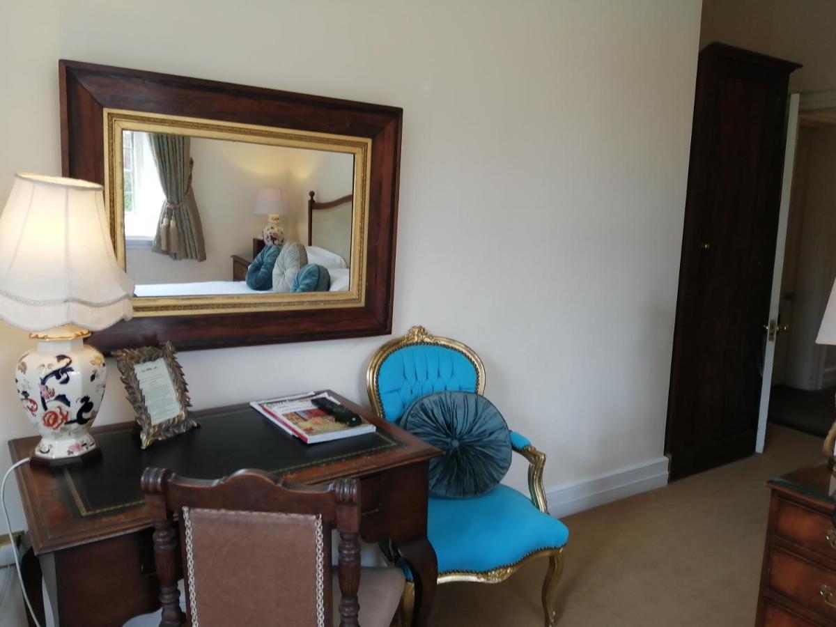 Waterford Castle Hotel & Golf Resort Ballinakill  Екстериор снимка