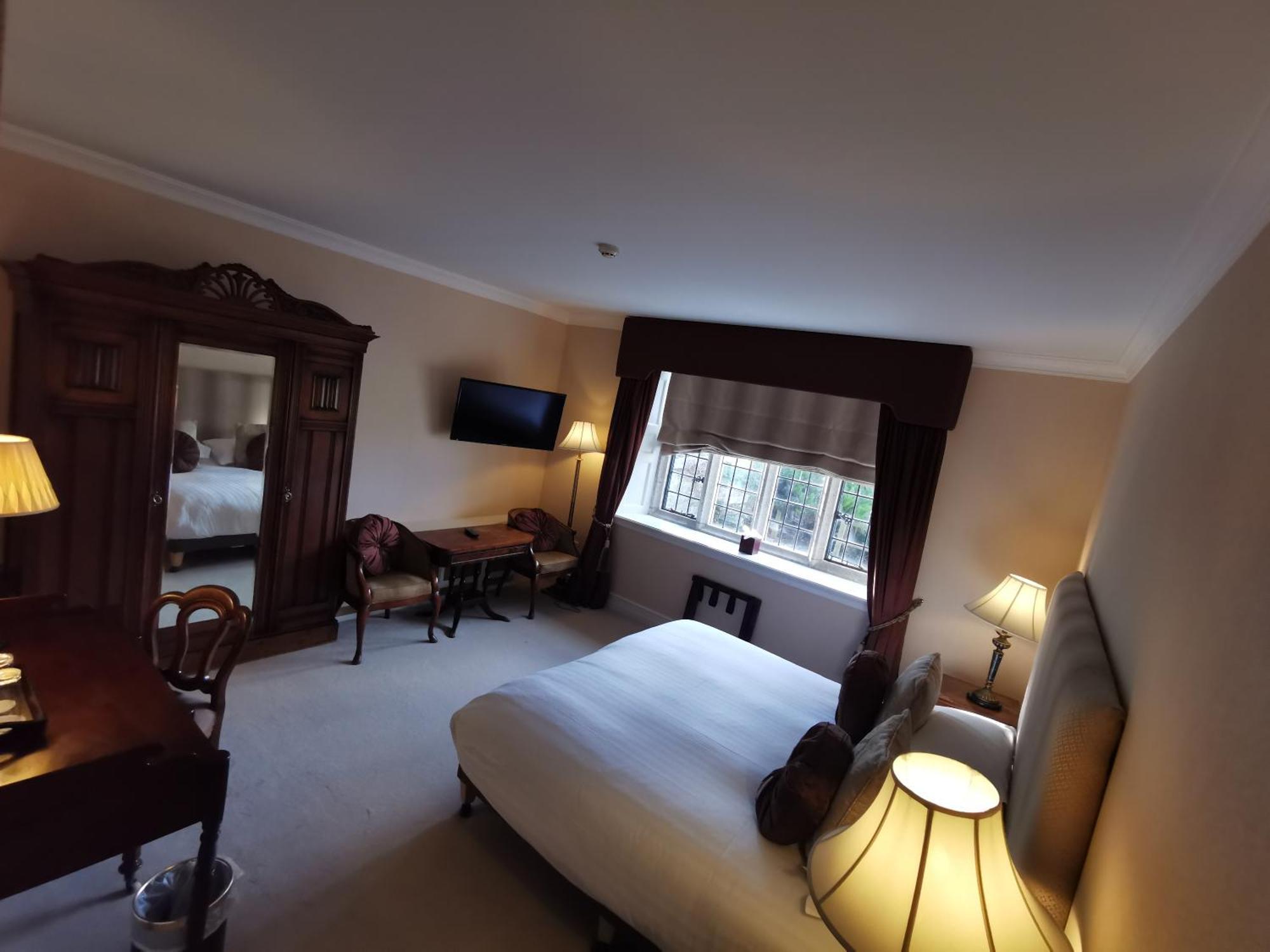 Waterford Castle Hotel & Golf Resort Ballinakill  Стая снимка