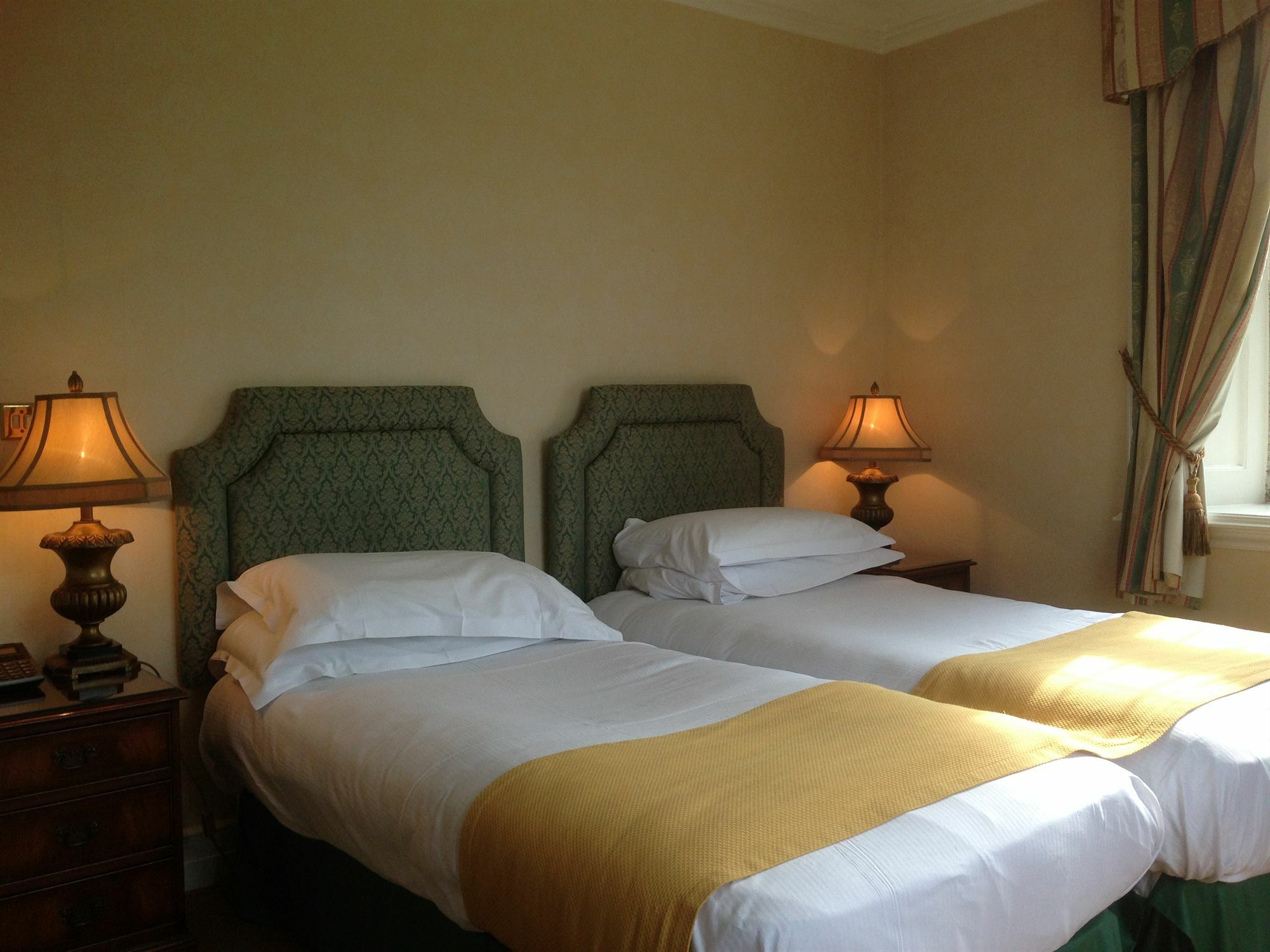 Waterford Castle Hotel & Golf Resort Ballinakill  Екстериор снимка